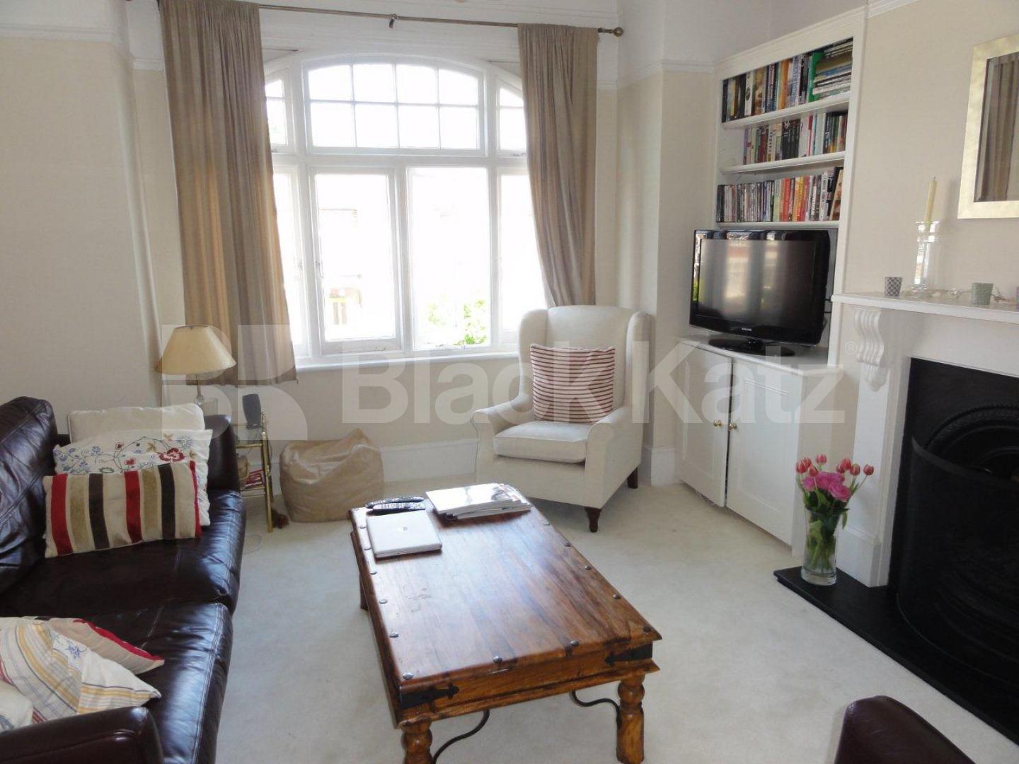 			LET , 3 Bedroom, 1 bath, 1 reception Apartment			 Dornton Road, Balham